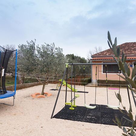 Вилла House Jasmin With Large Garden, Near Nin - By Ta Leut Экстерьер фото